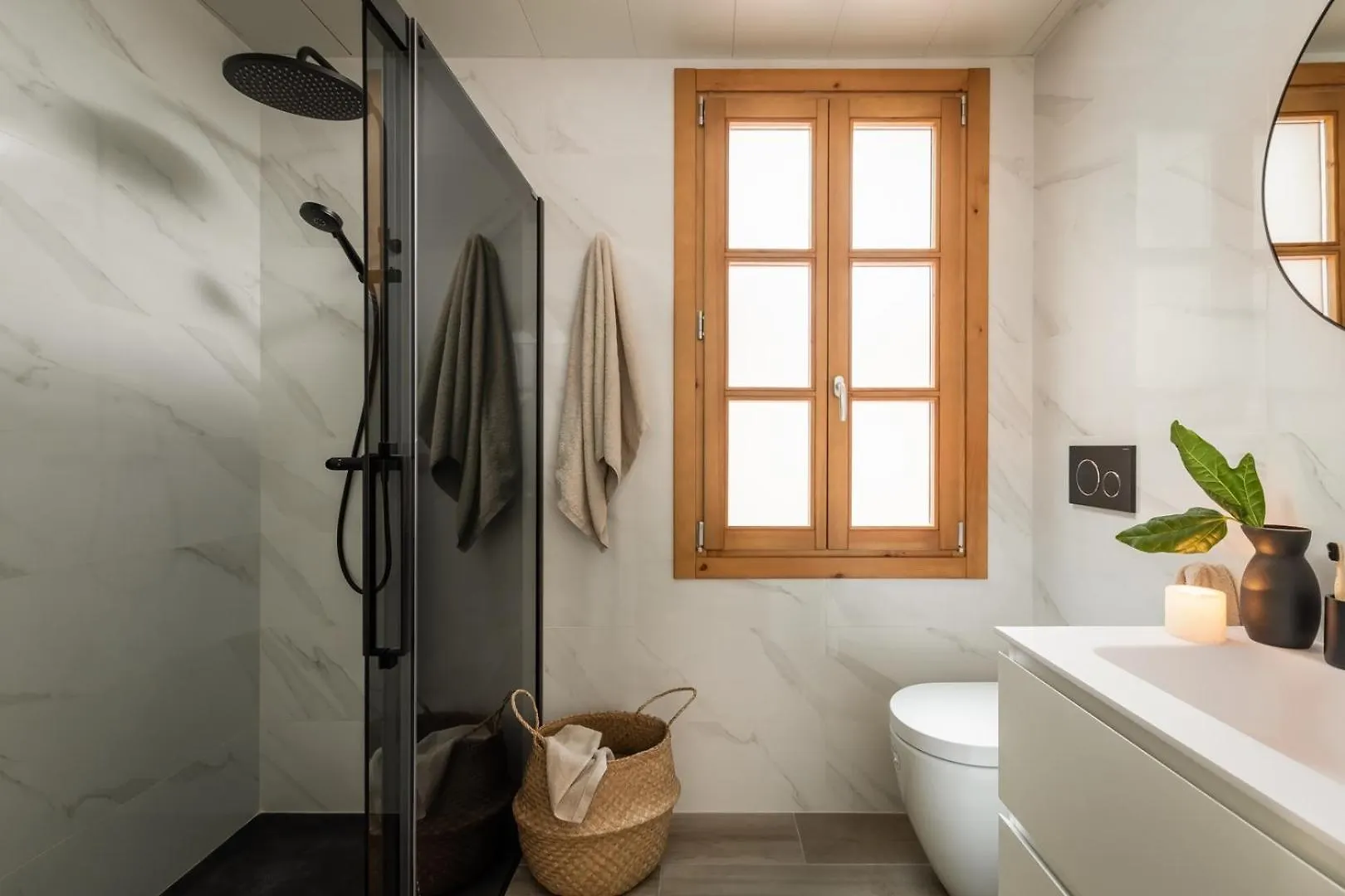 Komodo - 3 bedrooms and terrace in El Born Barcelona Apartment