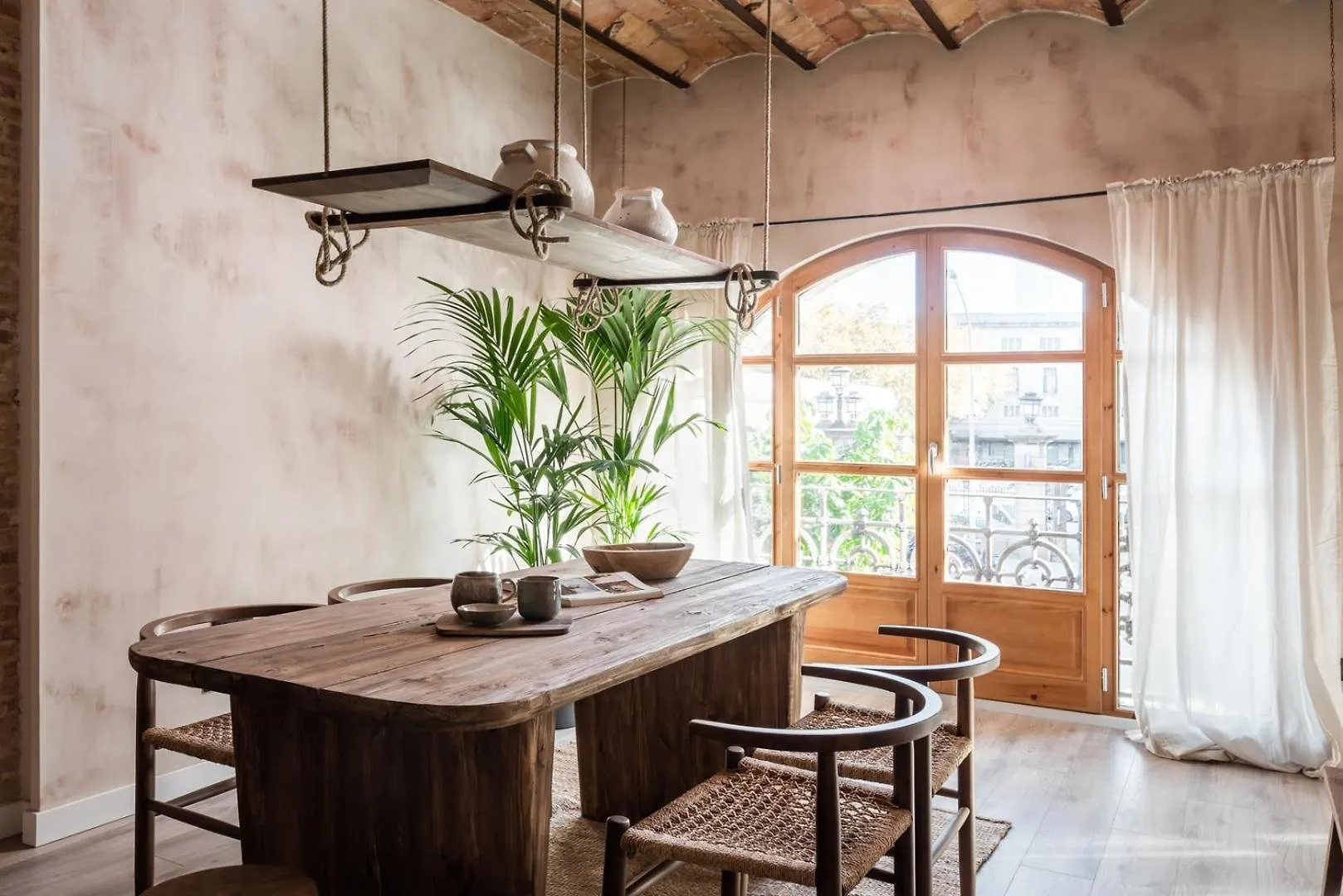 Komodo - 3 bedrooms and terrace in El Born Barcelona Apartment