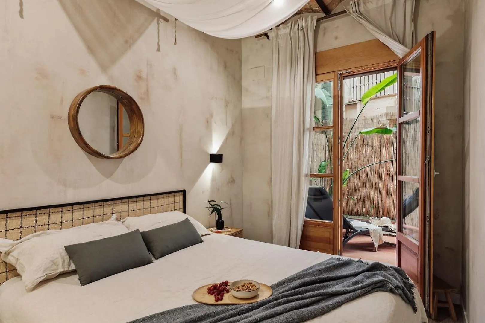 Komodo - 3 bedrooms and terrace in El Born Barcelona Apartment
