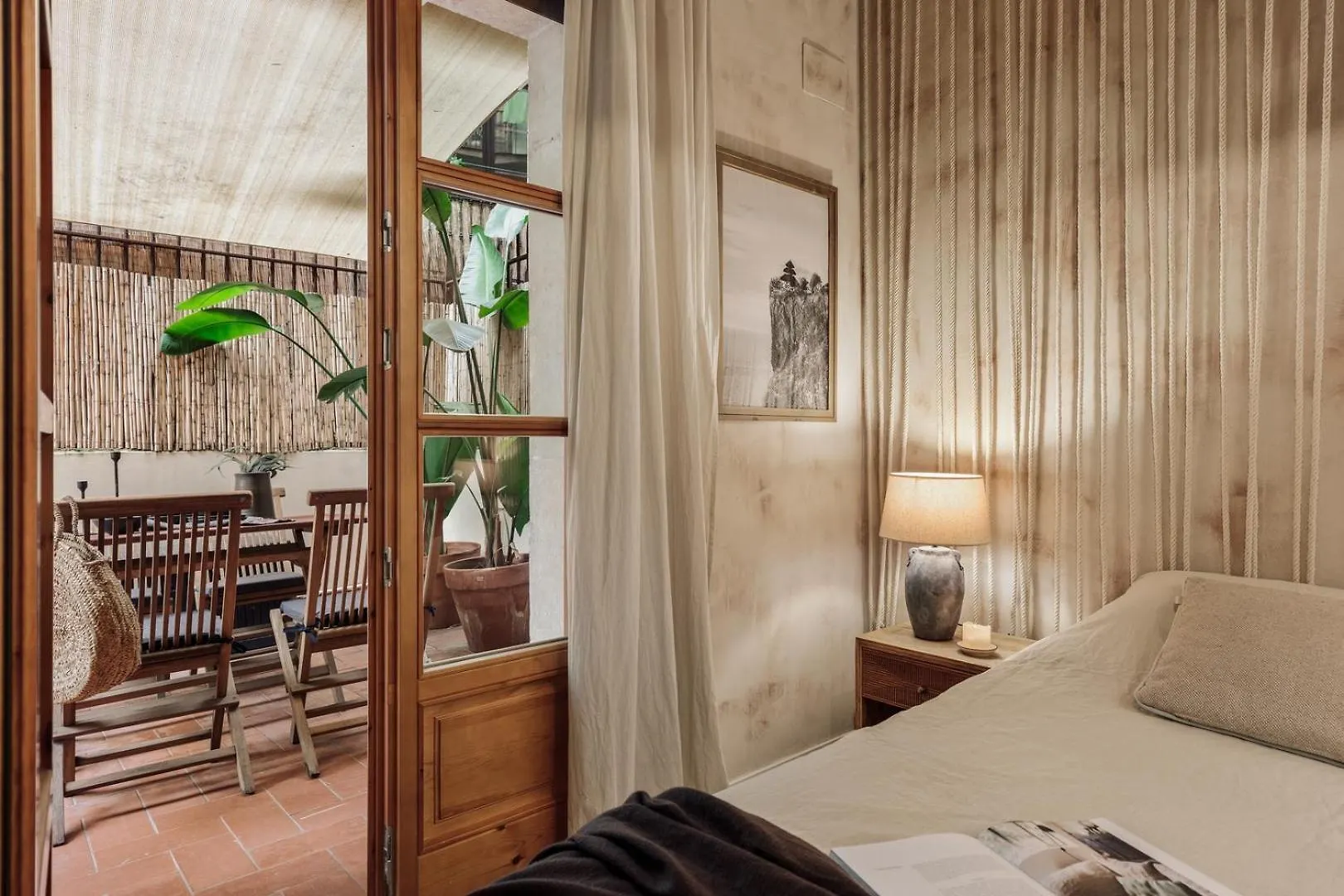 Komodo - 3 bedrooms and terrace in El Born Barcelona Apartment