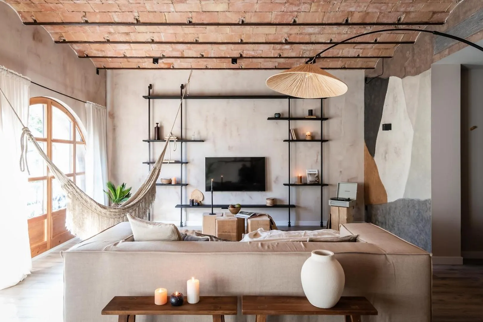 Apartment Komodo - 3 bedrooms and terrace in El Born Barcelona